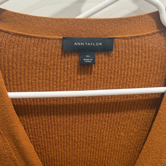 Ann Taylor Burnt Orange Button-Front V-Neck Cardigan - Picture 2 of 2
